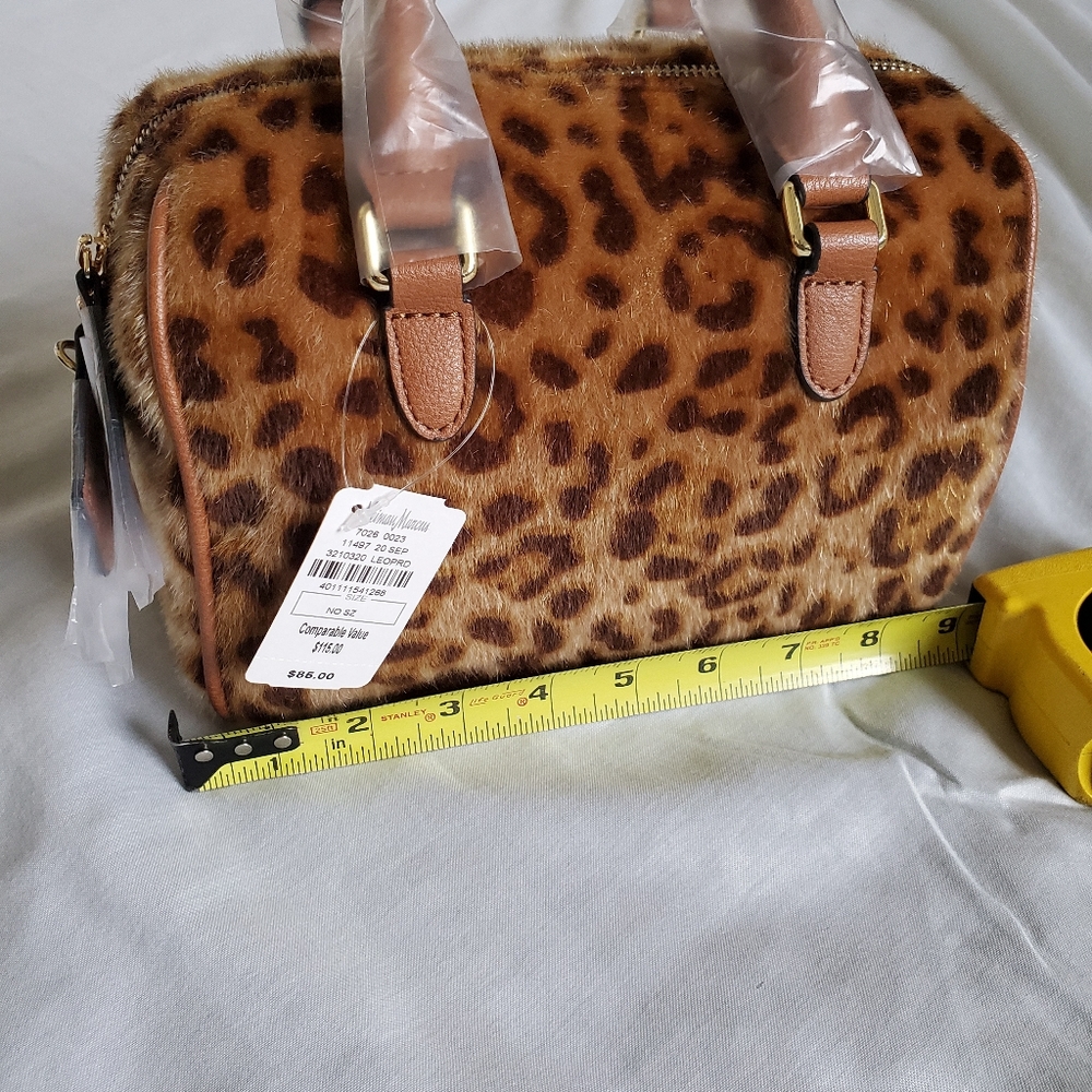 Handbag - Picture 2 of 2